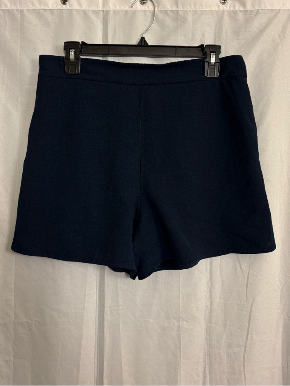 Lululemon Flat-Front Relaxed Short 4"
True Navy size 8 - Picture 4 of 8